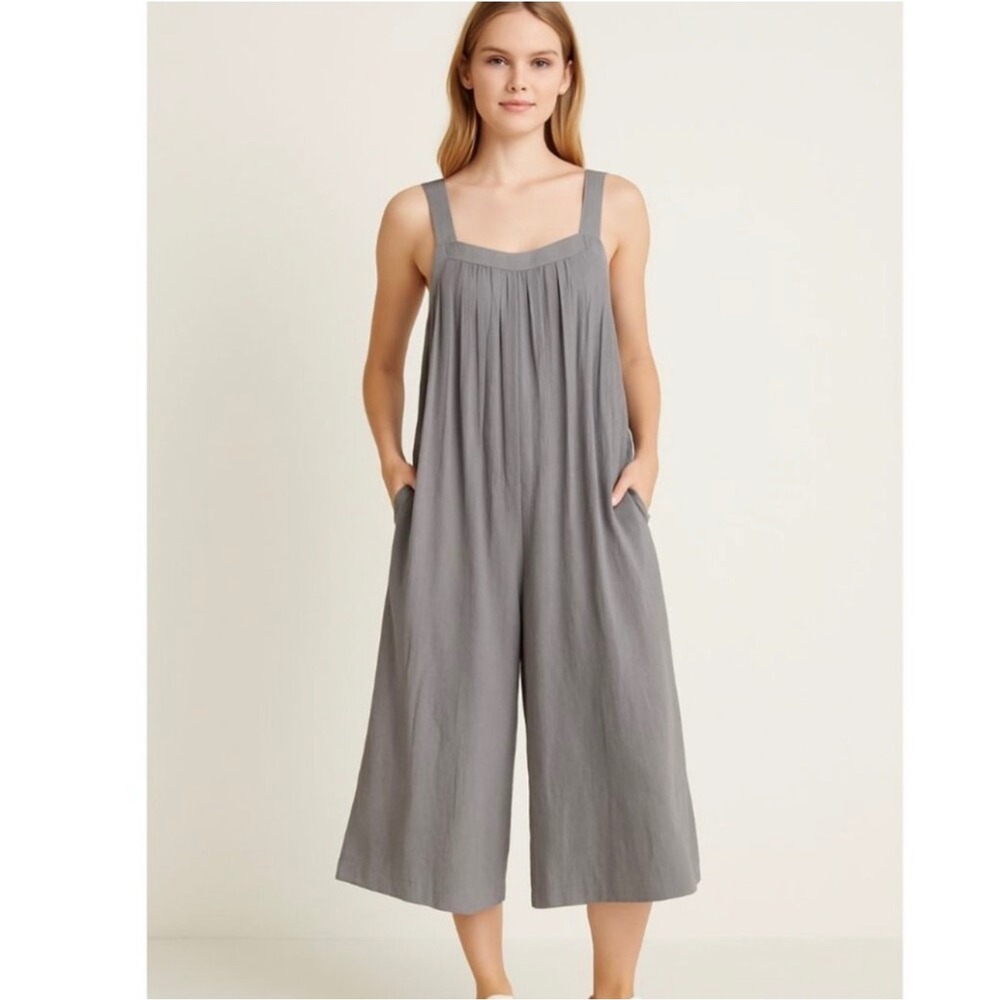 Hunter & Brown Bohemian Flowy Relaxed Fit‎ Crop Wide Leg Jumpsuit Size Small NWT